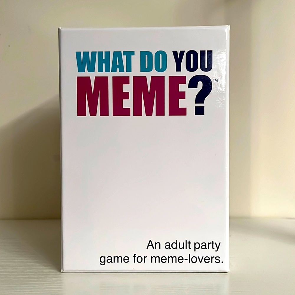 Card Game “What Do You Meme?”